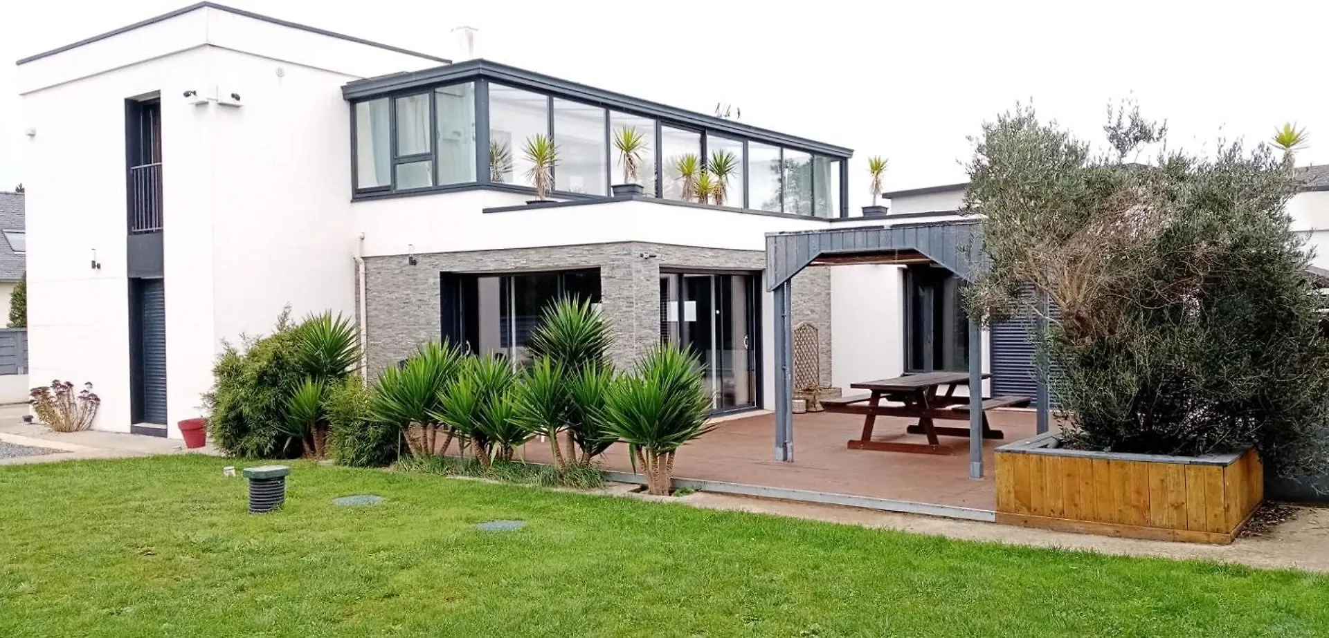 La Villa Des Amiets, Piscine Chauffee Et A 500 M De La Plage Cléder